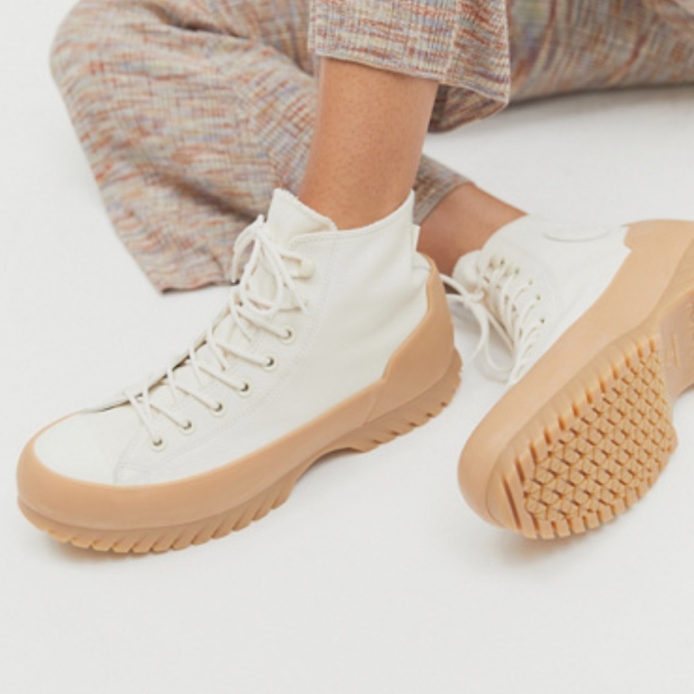 Converse Chuck Taylor All Star Lugged 2.0 Sneaker